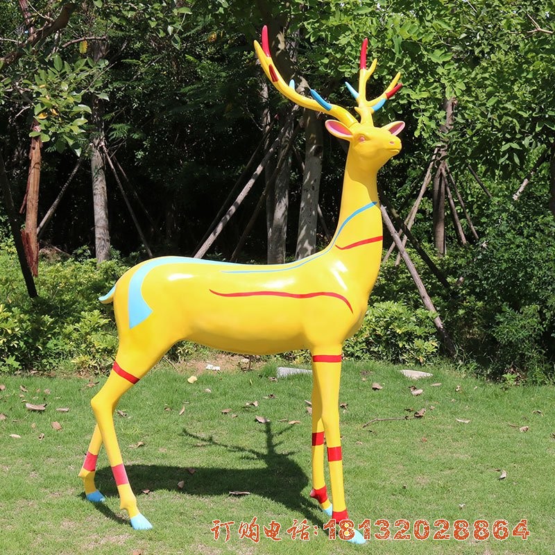 商(shāng)场玻璃钢彩绘抽象鹿