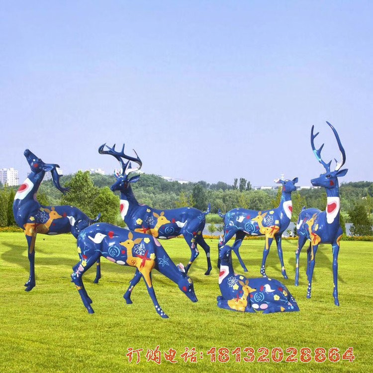 彩绘抽象鹿雕塑，商(shāng)场玻璃钢彩绘动物(wù)雕塑摆件 