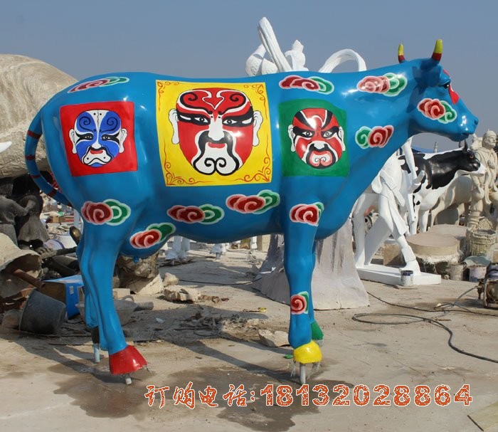 玻璃钢彩绘动物(wù)牛雕塑