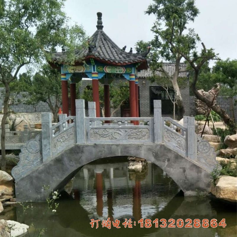 公园仿古小(xiǎo)桥石雕