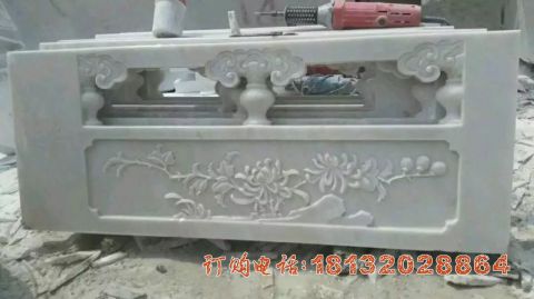 汉白玉花(huā)朵浮雕栏板