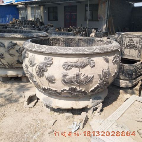 荷花(huā)鸳鸯浮雕石水缸