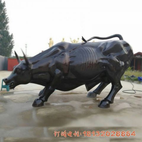 华尔街(jiē)牛铜雕